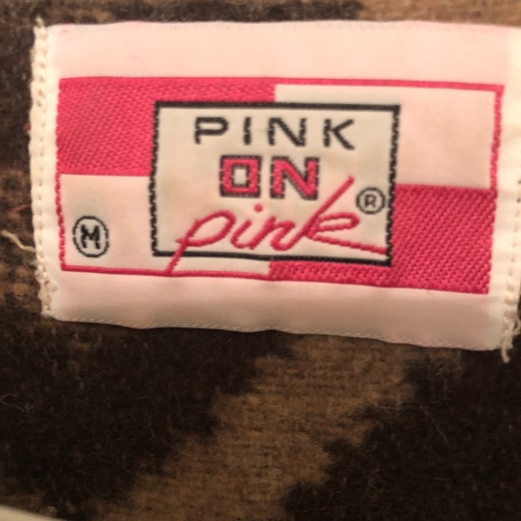 Woolen V-Neck Zipper Vest - Native Print - Size Medium - Color: Brown & Black - Picture 3 of 3